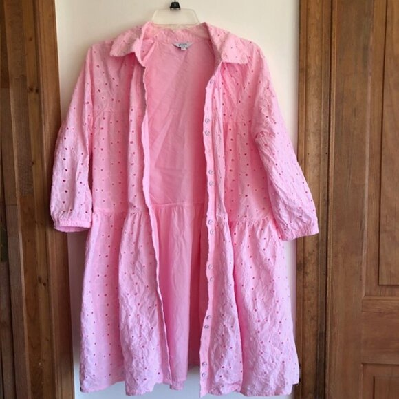 CROWN & IVY Pink Eyelet Tiered Baby Doll 3/4 Sleeve Dress Medium - Picture 6 of 16